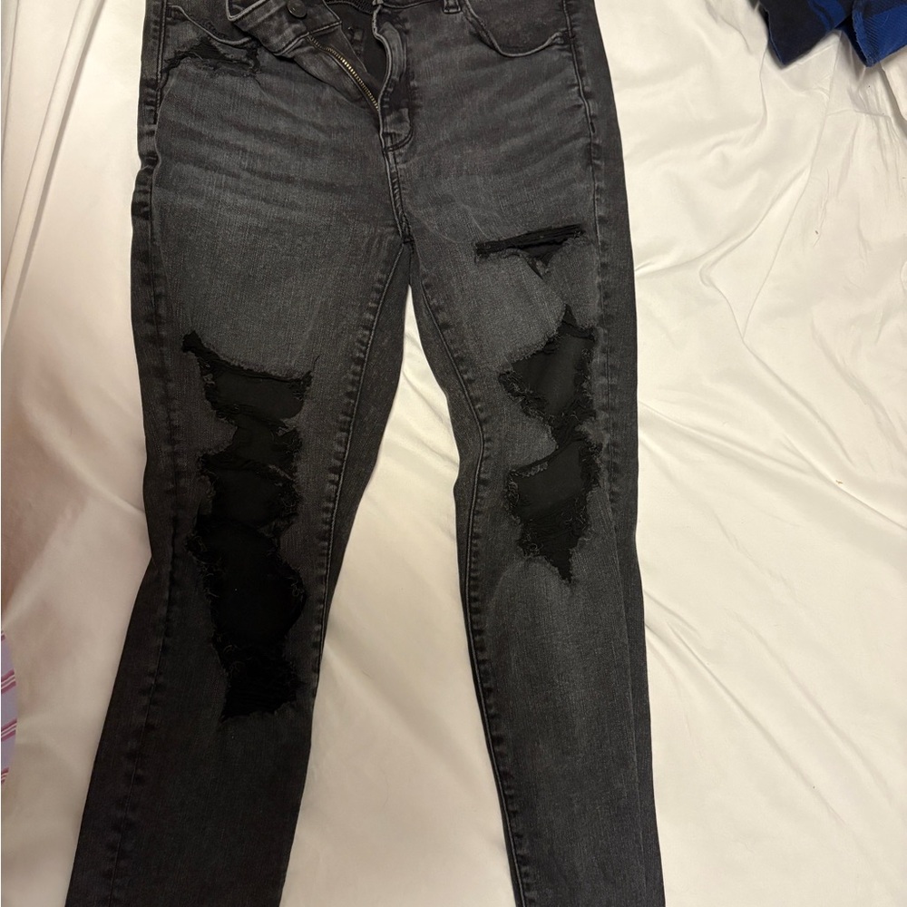 American Eagle Outfitters Black Distressed Skinny Jeans